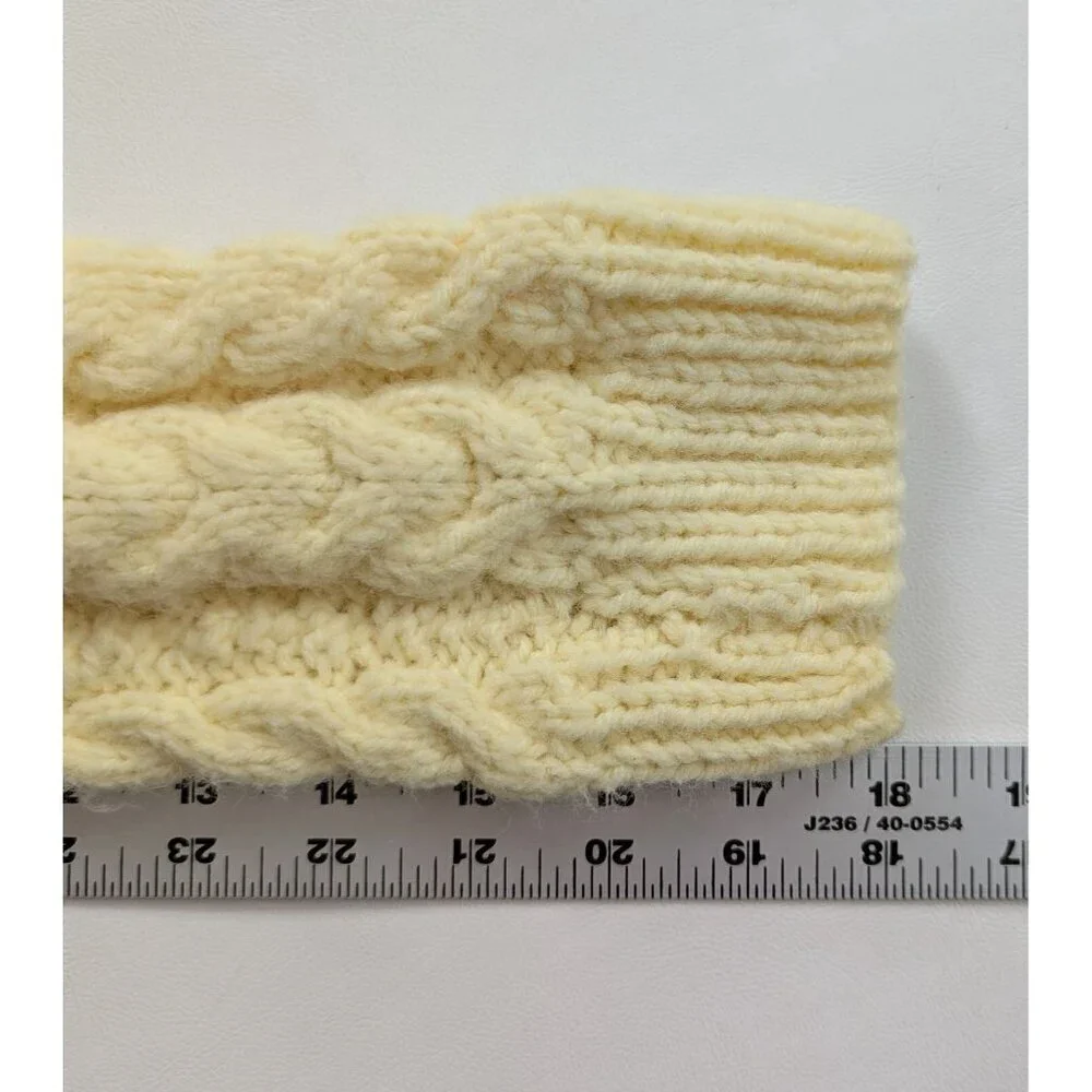 Hand Knit Women's Classic Cable Cardigan Size Small Butter Yellow